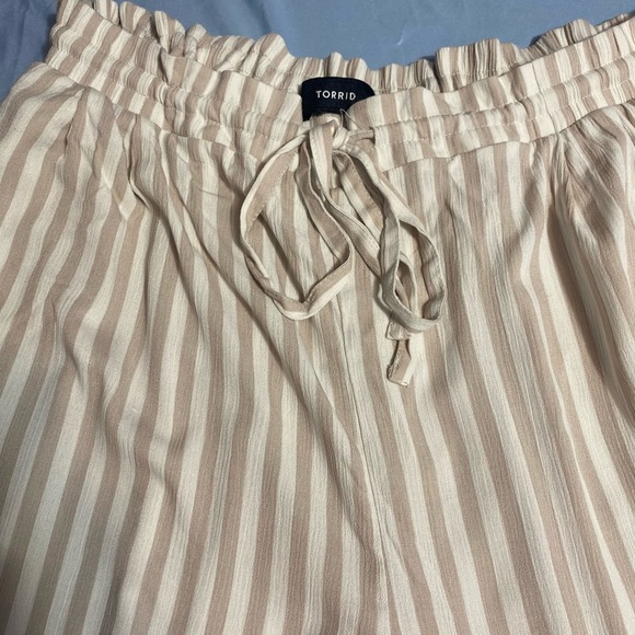 Torrid Blue and White Wide Leg Pants - Picture 12 of 16